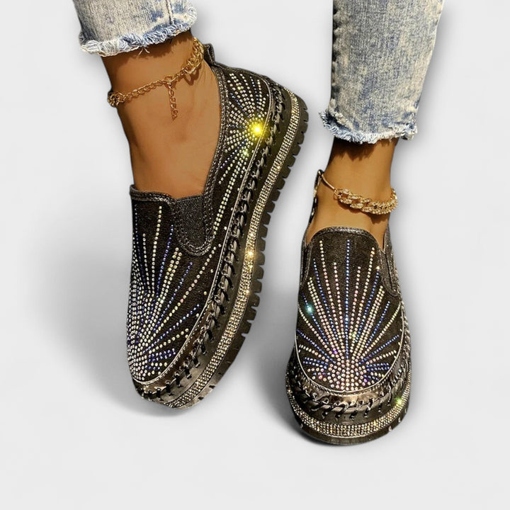 Sable – Обувь, украшенная кристаллическими камнями